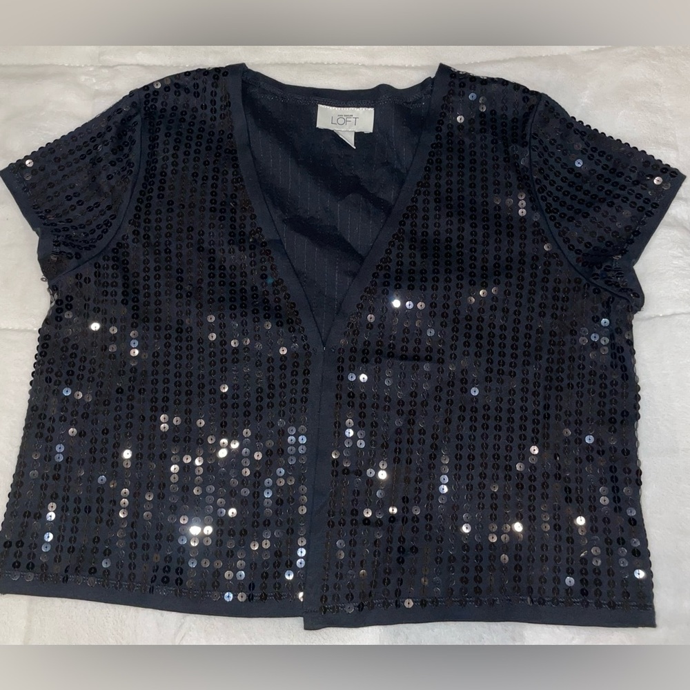 Ann Taylor Loft Womens Black V Neck
Sequin Shrug Size Medium